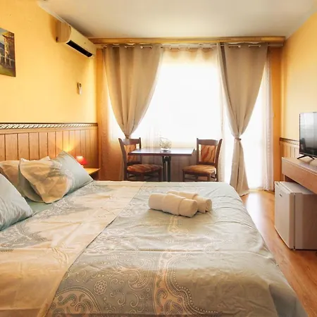комплекс антик Hotel *